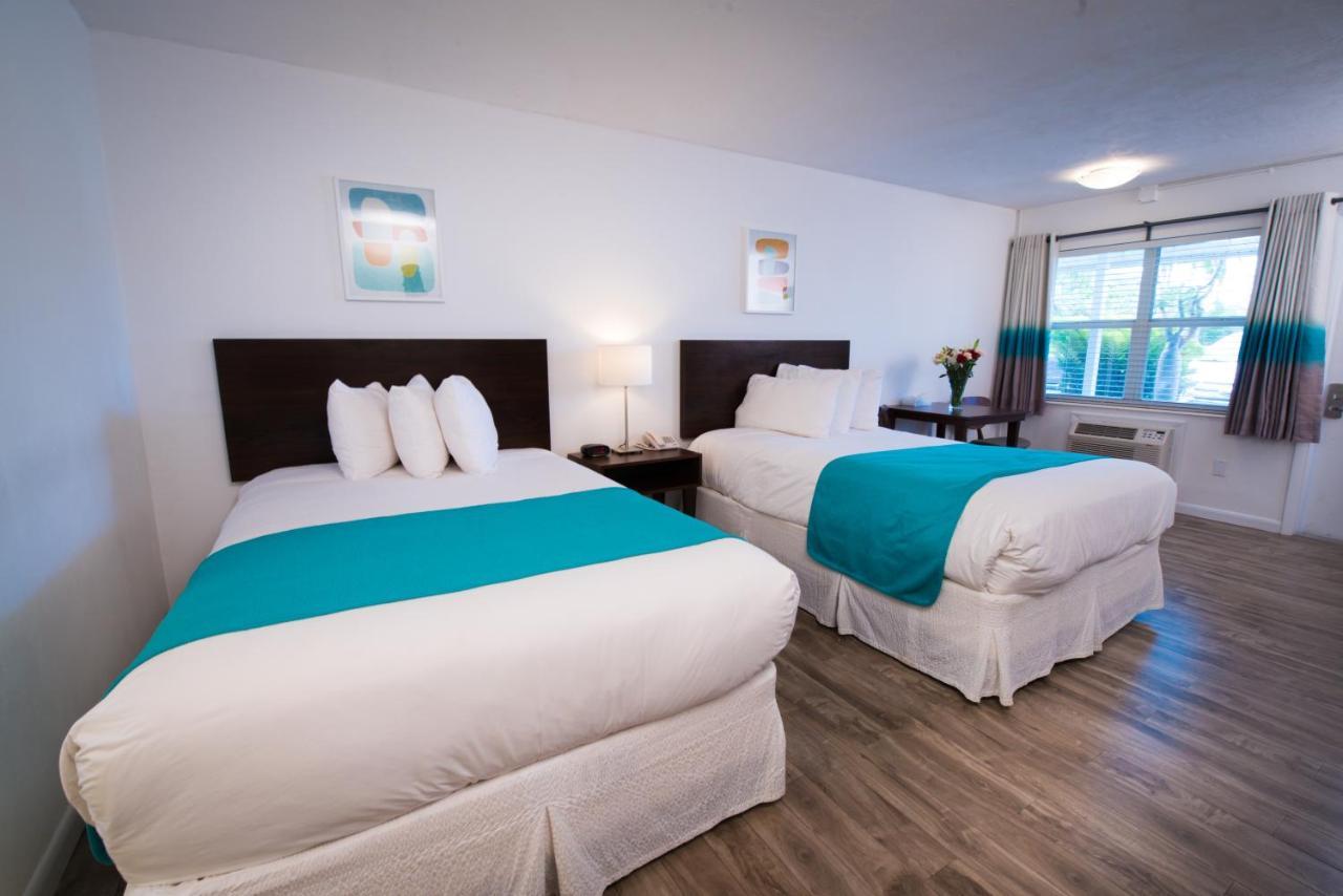 Regency Inn & Suites Sarasota Buitenkant foto