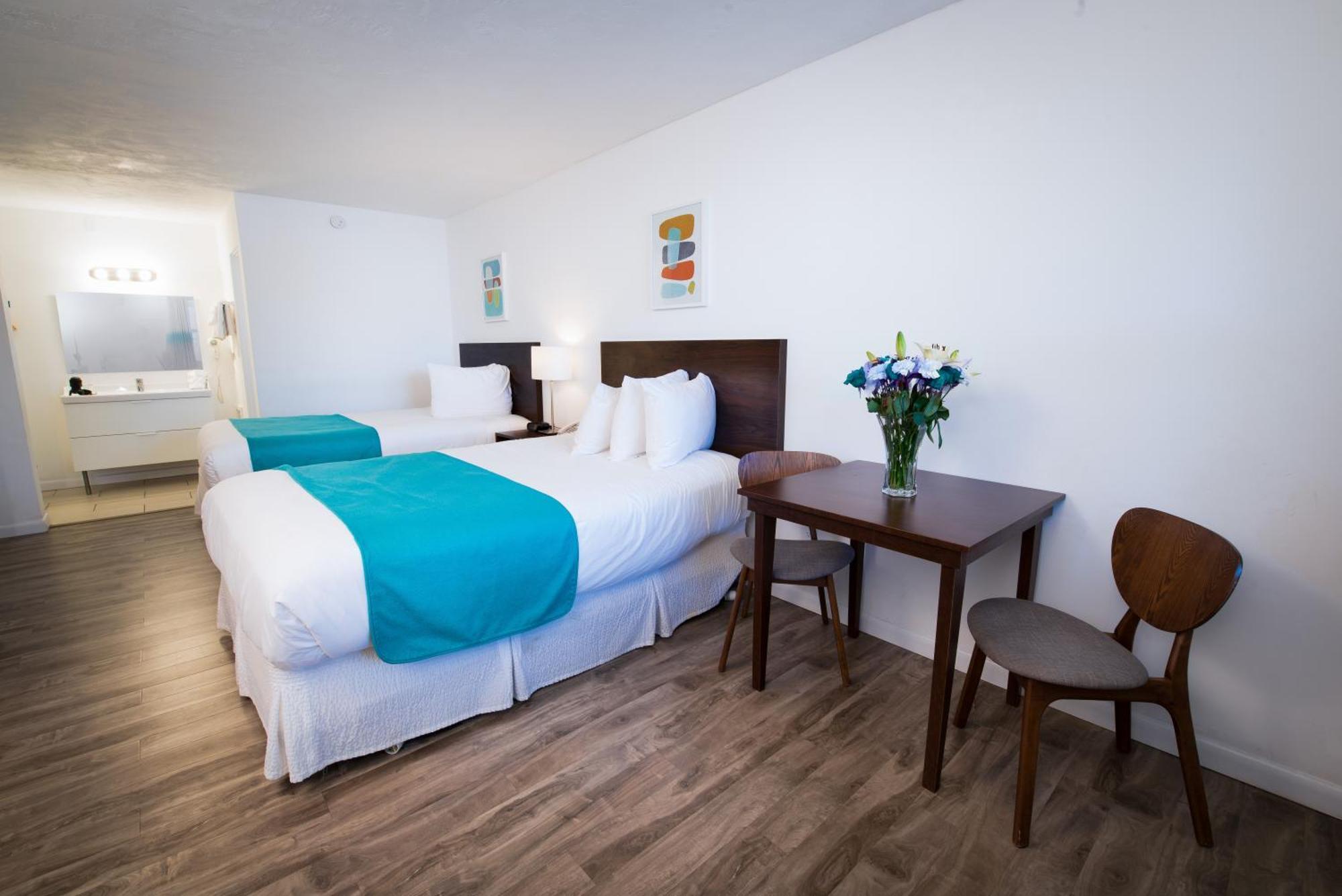 Regency Inn & Suites Sarasota Buitenkant foto